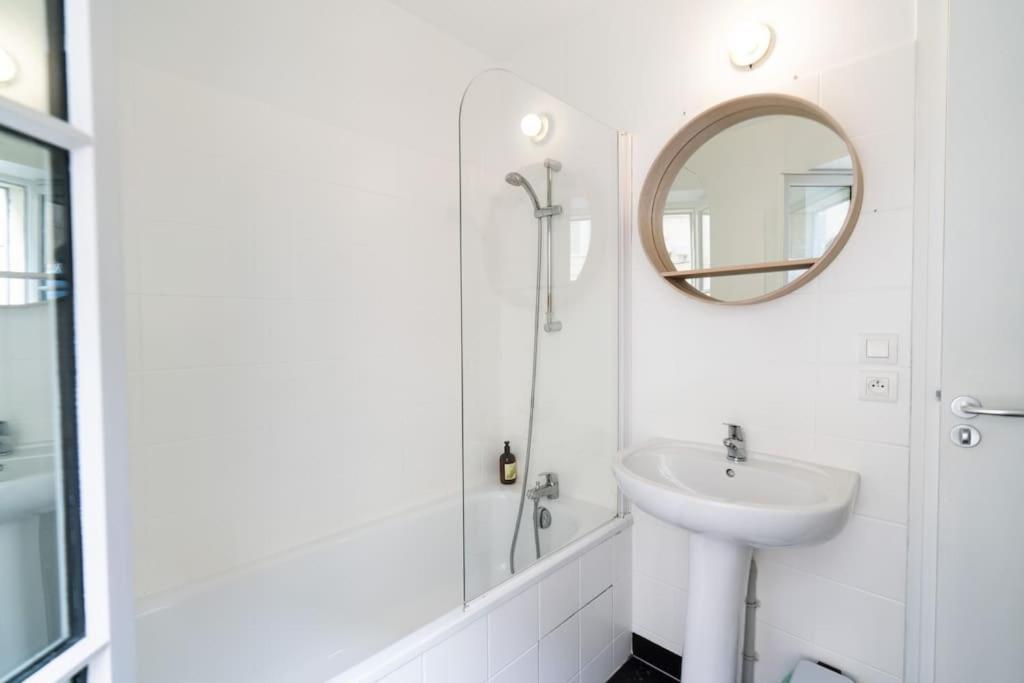 Superbe Appartement En Rdc Proche Marche Central La Rochelle  Buitenkant foto